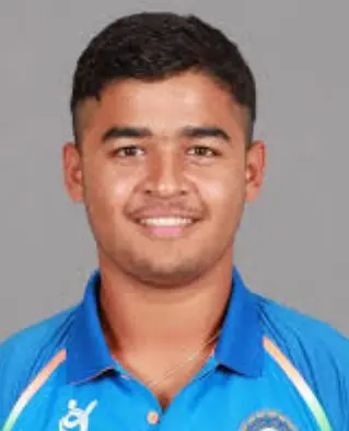 Riyan Parag (17y 152d)